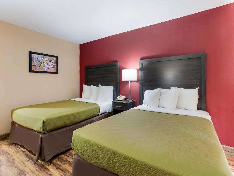 Econo Lodge Painted Post - Corning image