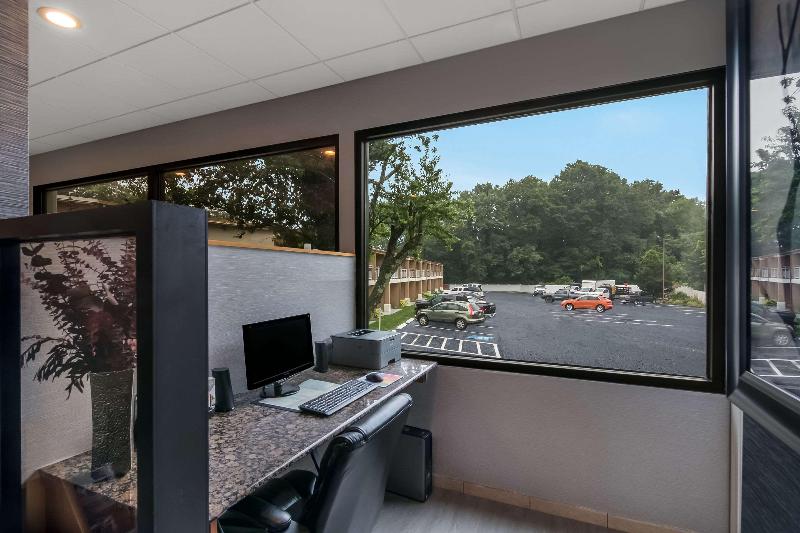 Quality Inn Westfield image