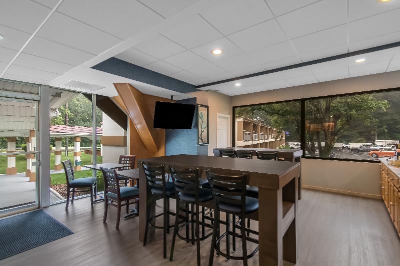 Quality Inn Westfield image