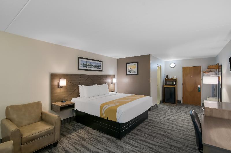 Quality Inn Westfield image