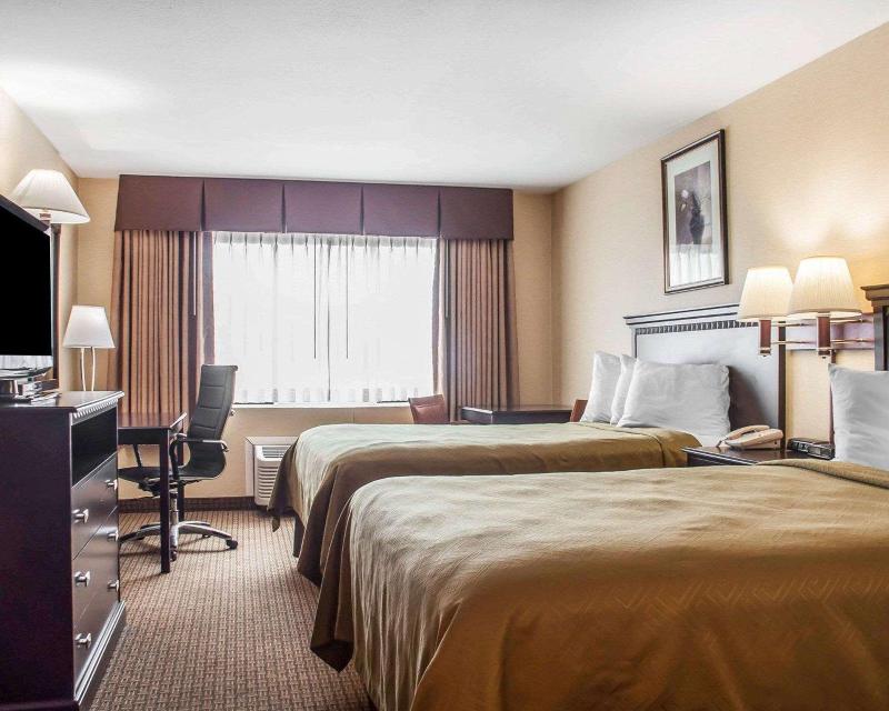 Econo Lodge Elmira-Corning image