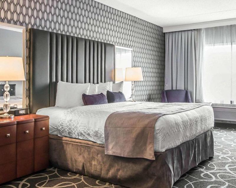 Park Manor Hotel image