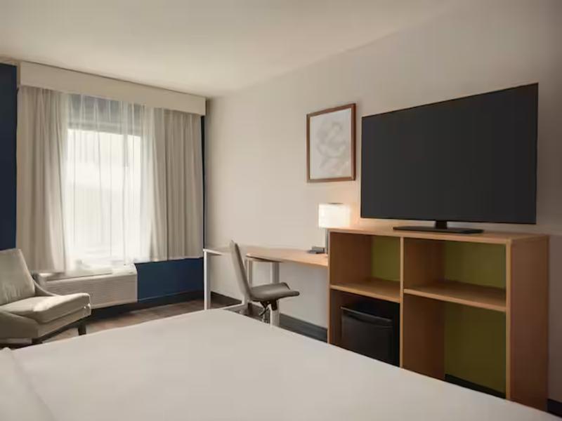 Spark by Hilton Woburn Boston - Image 8