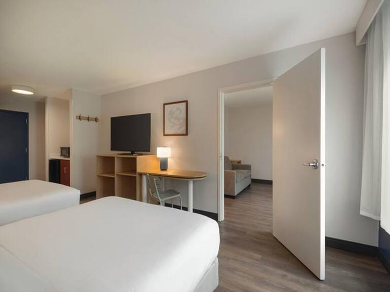 Spark by Hilton Woburn Boston - Image 10