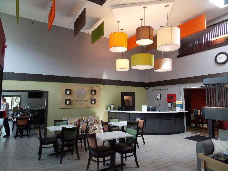 Clarion Pointe Jamestown image