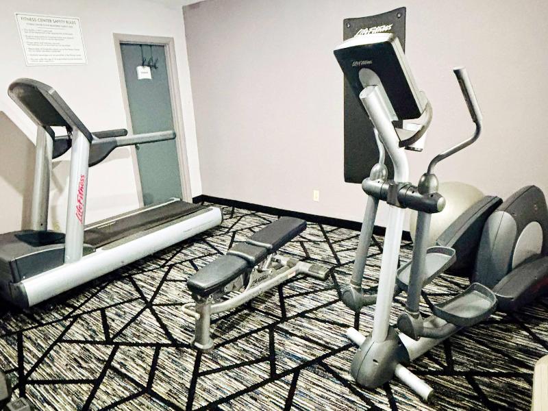 Quality Inn Raynham - Taunton image