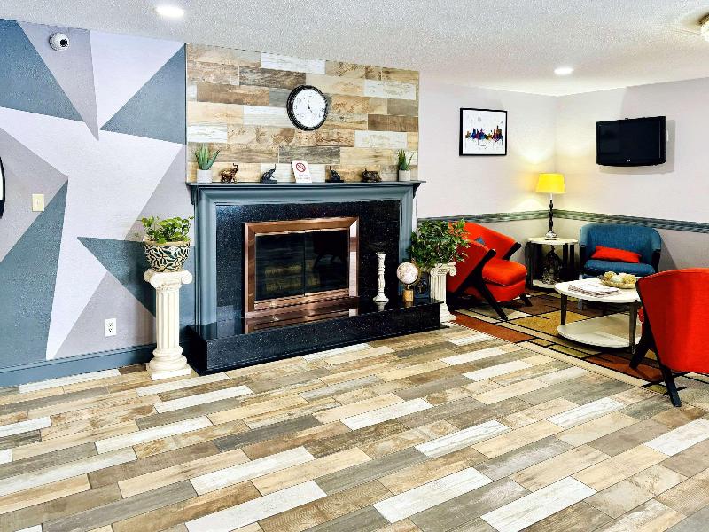 Quality Inn Raynham - Taunton image