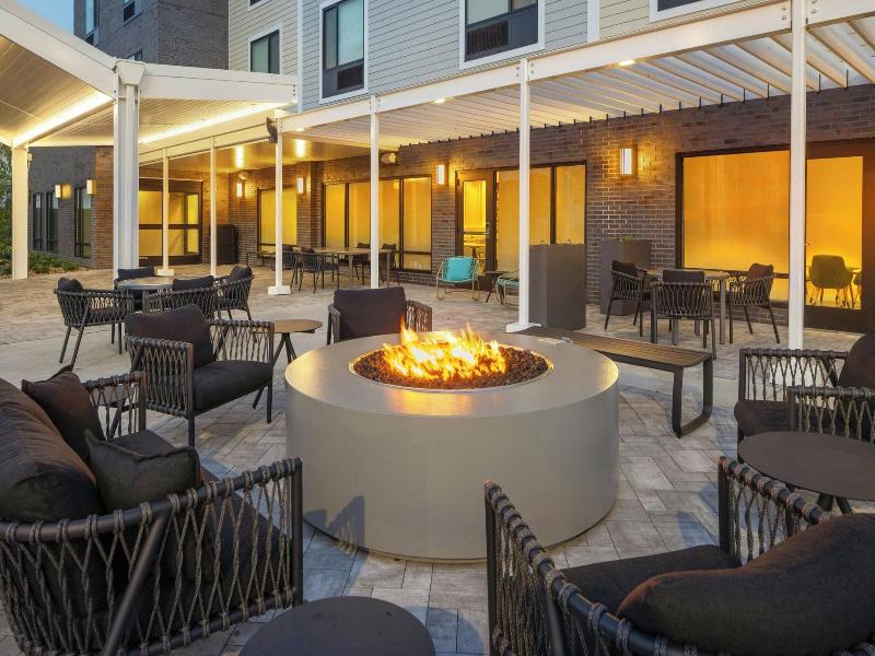 TownePlace Suites by Marriott Hadley Amherst image