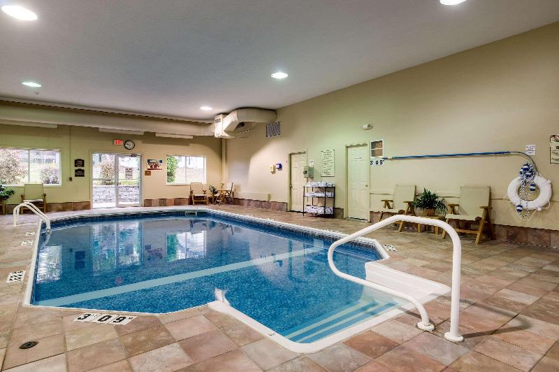 Rodeway Inn Hadley - Amherst image