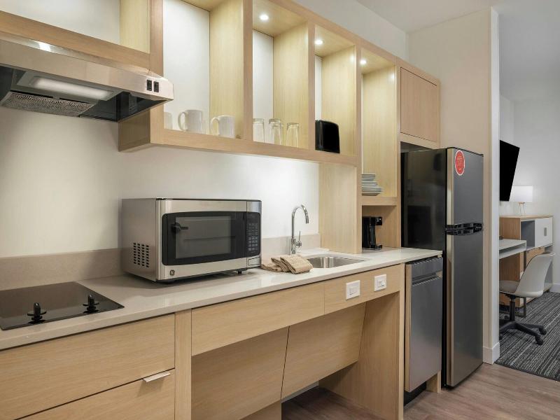 TownePlace Suites by Marriott Hadley Amherst image
