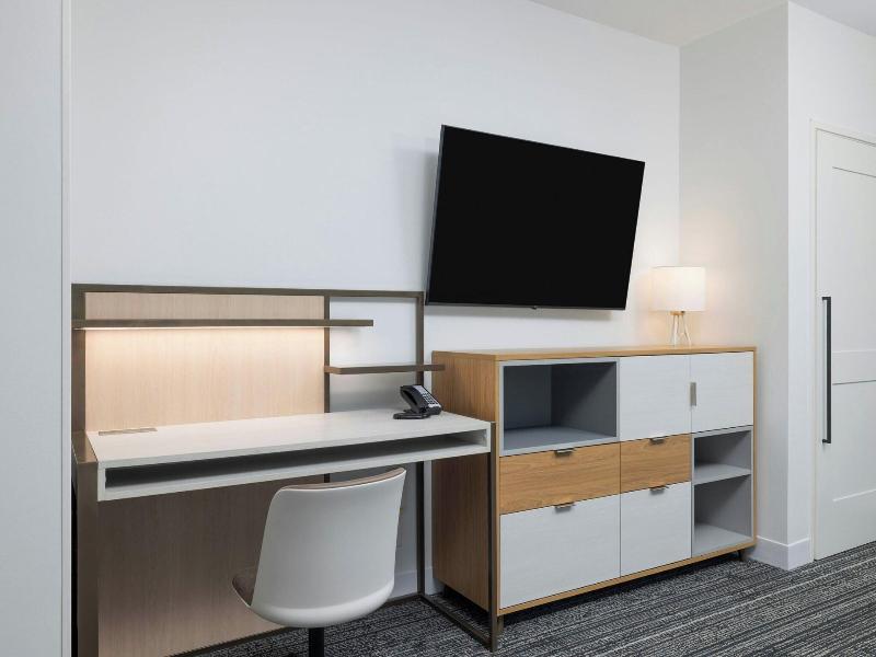 TownePlace Suites by Marriott Hadley Amherst image