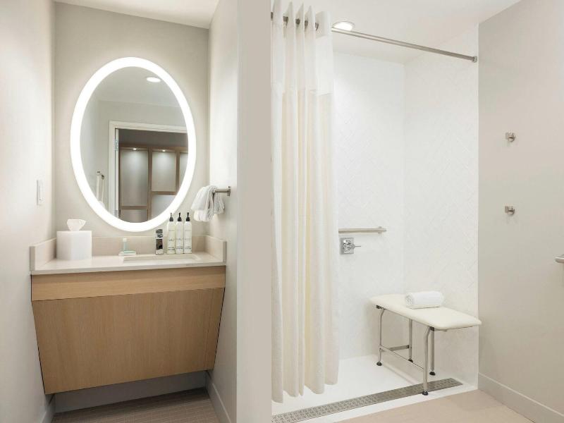 TownePlace Suites by Marriott Hadley Amherst image