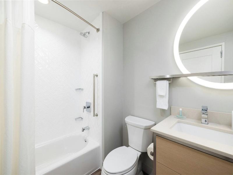 TownePlace Suites by Marriott Hadley Amherst image