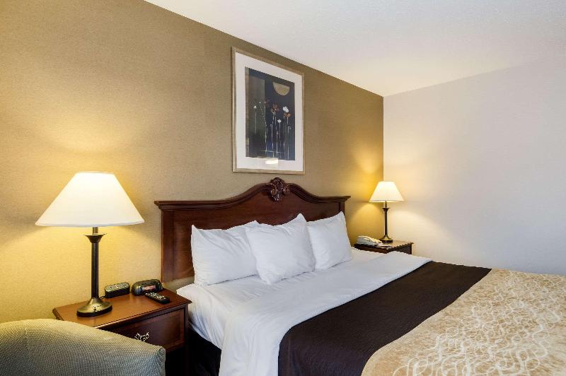 Rodeway Inn Hadley - Amherst image
