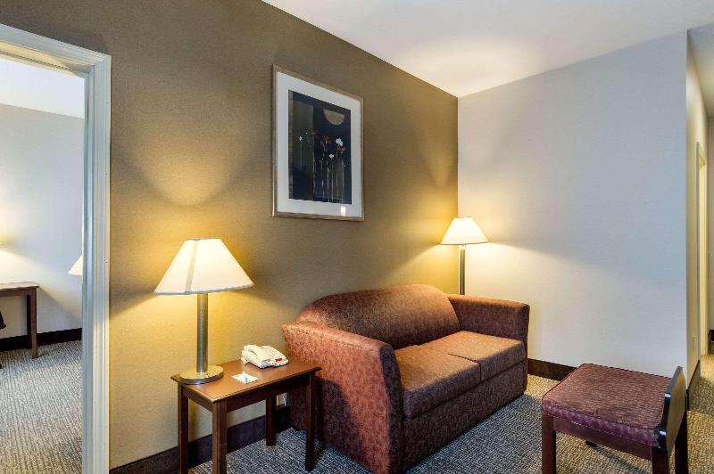 Rodeway Inn Hadley - Amherst image