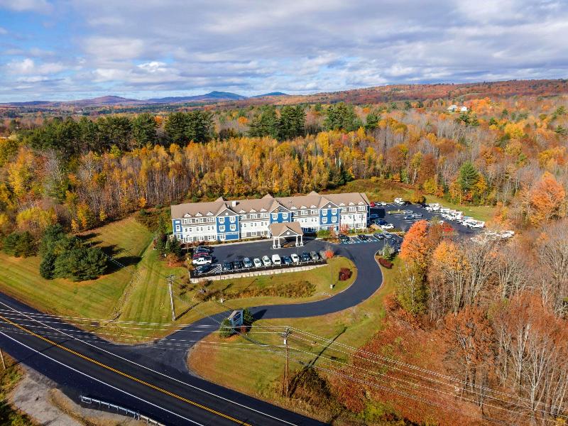 Comfort Inn & Suites Wilton Area image