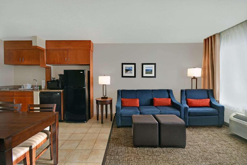 Comfort Inn & Suites Wilton Area image
