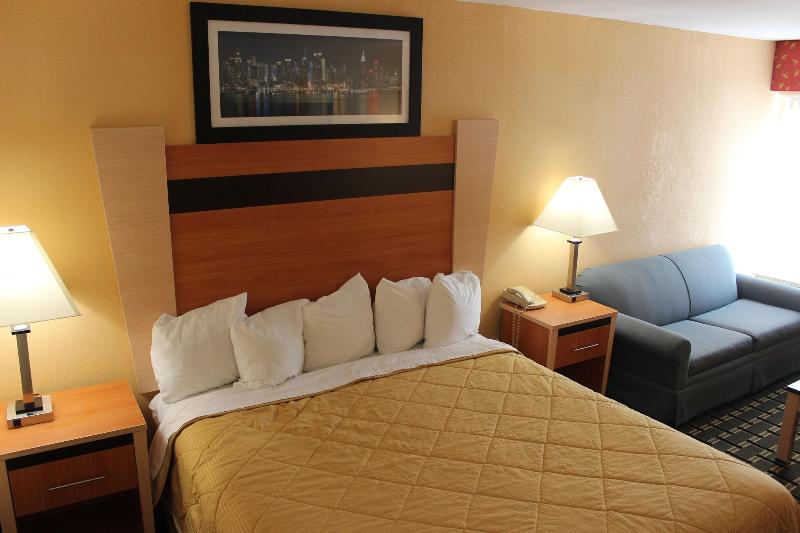 Baymont By Wyndham North Dartmouth image