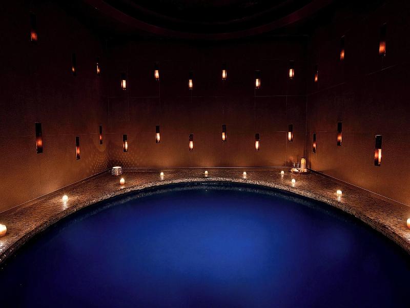 Cape Town Marriott Hotel Crystal Towers image