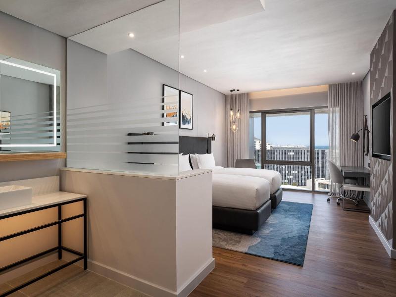 Cape Town Marriott Hotel Crystal Towers image