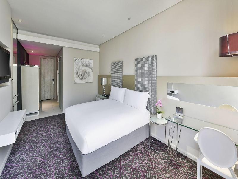 Cape Town Marriott Hotel Crystal Towers image