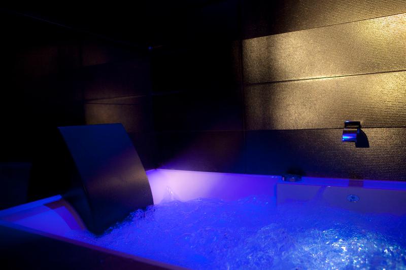Secret de Paris – Hotel & Spa image