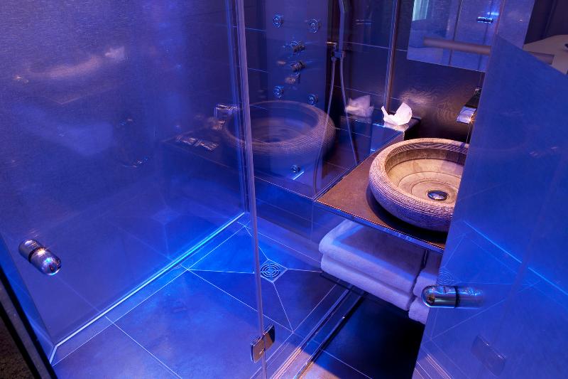 Secret de Paris – Hotel & Spa image