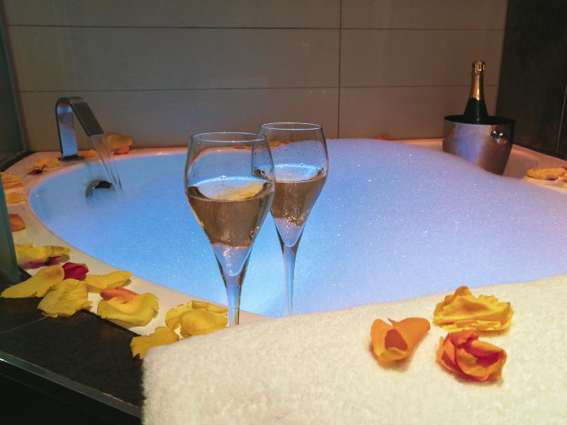 Secret de Paris – Hotel & Spa image