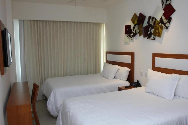 Hotel Ambiance Suites Cancun