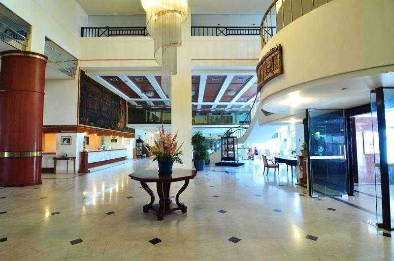 Thavorn Grand Plaza Hotel