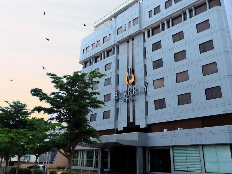 Beverly Hotel Batam image
