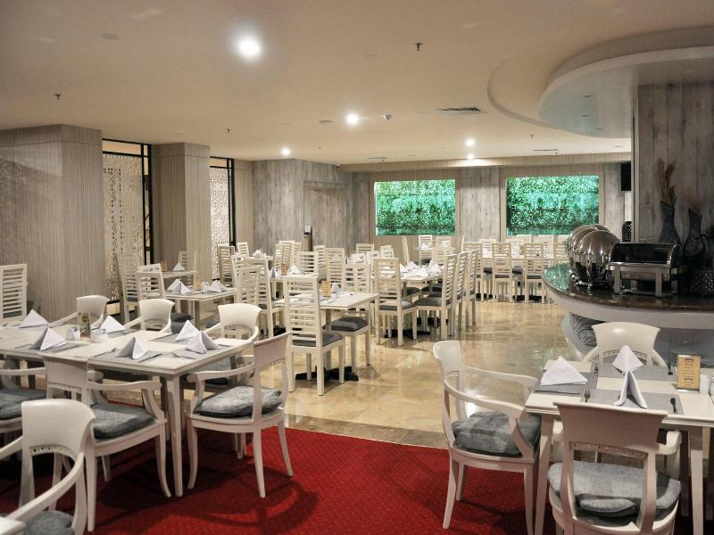 Beverly Hotel Batam image