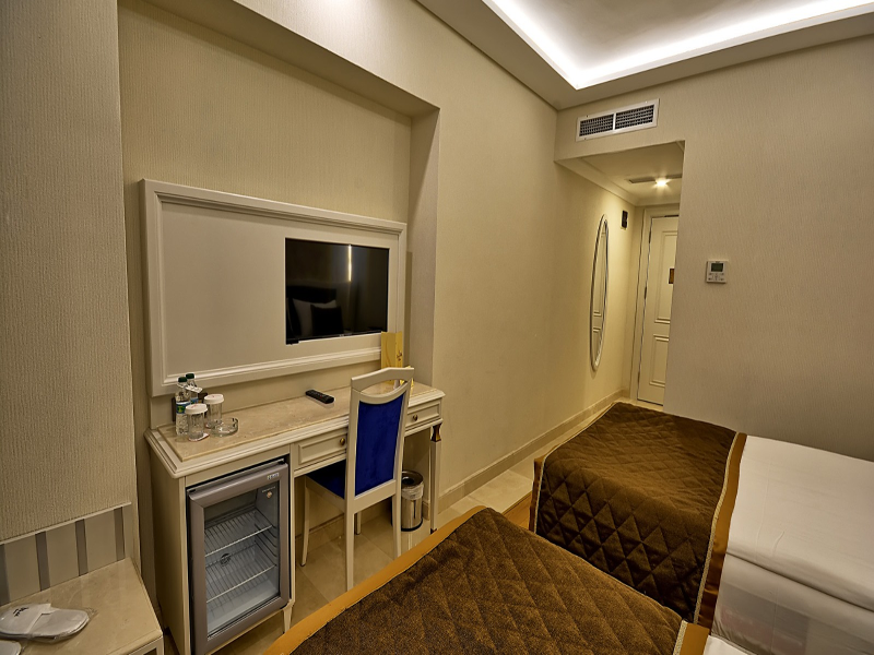 SAMİR HOTEL DELUXE image