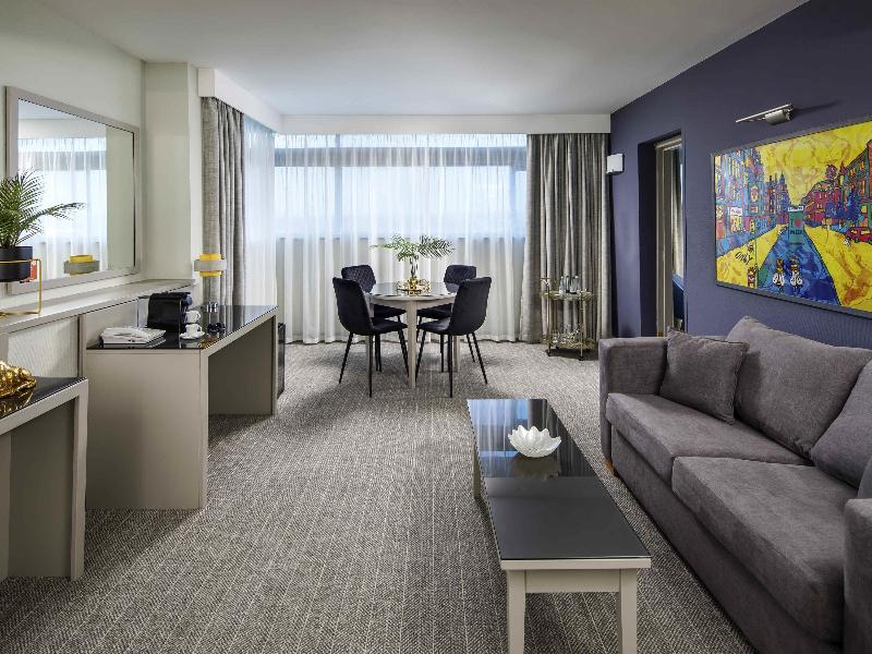 Mercure Manchester Piccadilly Hotel image