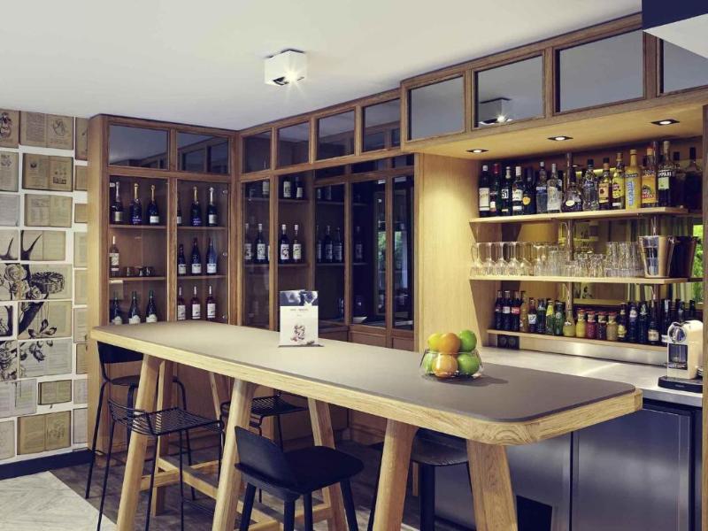 Relais de Lyon by Malone image