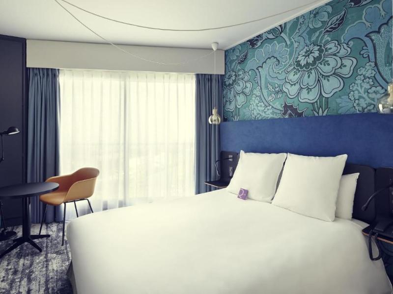 Relais de Lyon by Malone image