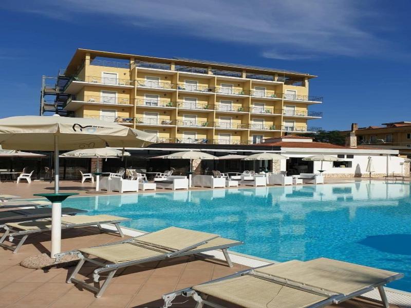 Club Sabbiadoro image
