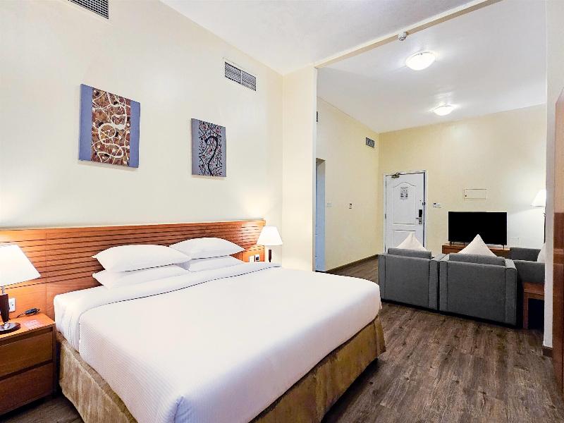 Ramada Hotel & Suite Ajman image