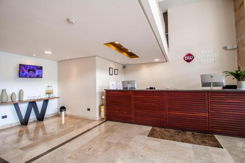 Best Western Plus Hotel San Diego image