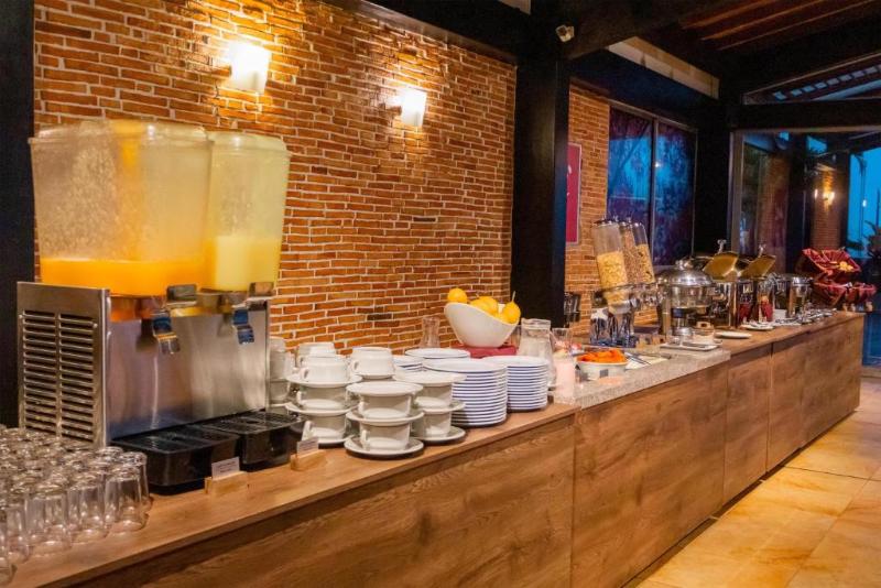 Best Western Plus Hotel San Diego image
