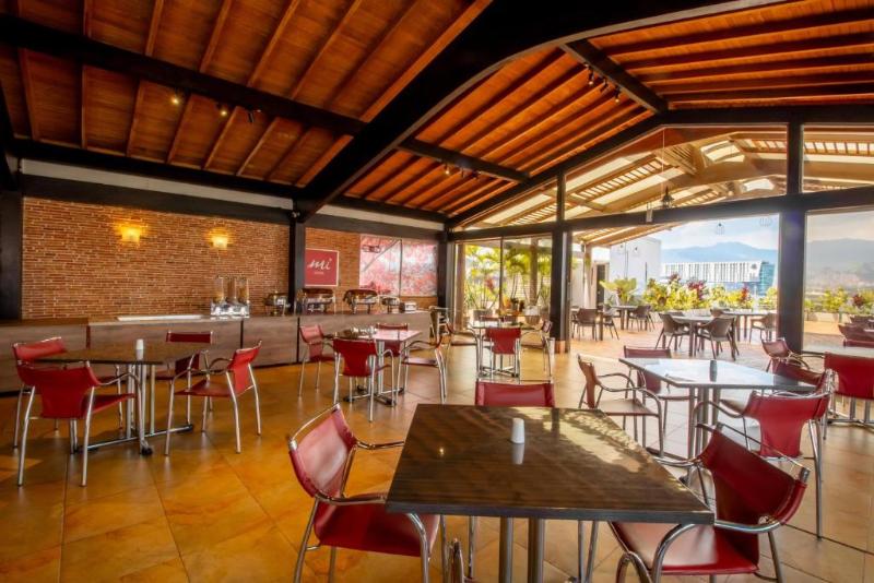 Best Western Plus Hotel San Diego image