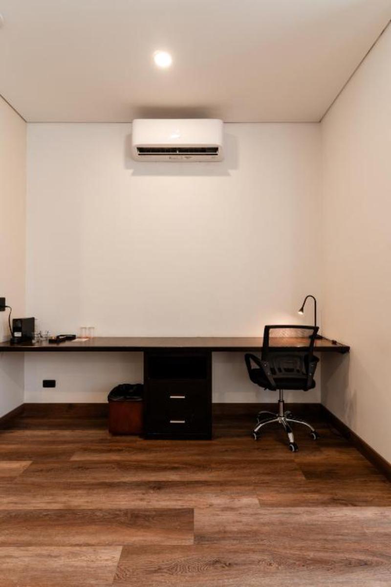 Best Western Plus Hotel San Diego image