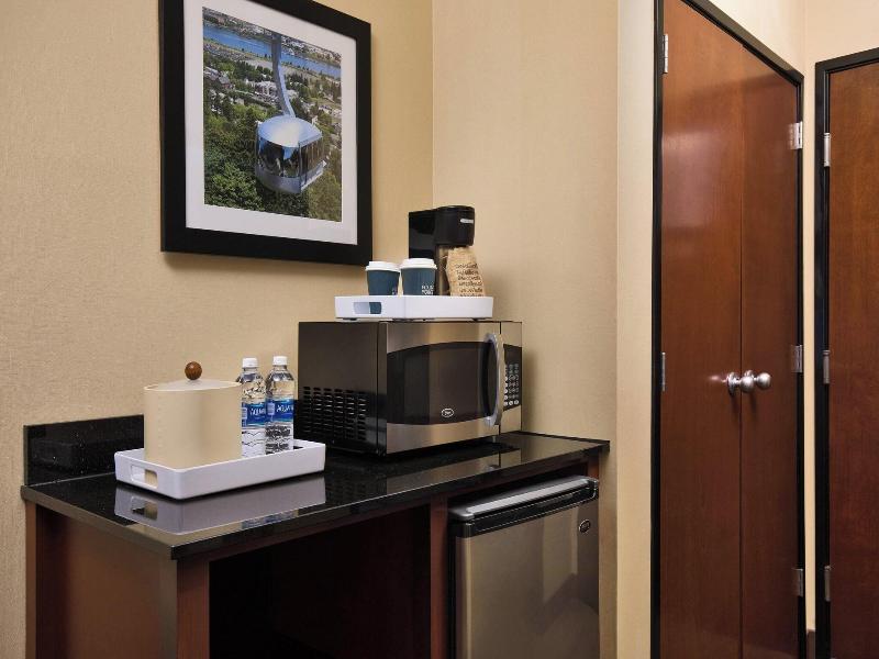 Four Points By Sheraton Portland East image