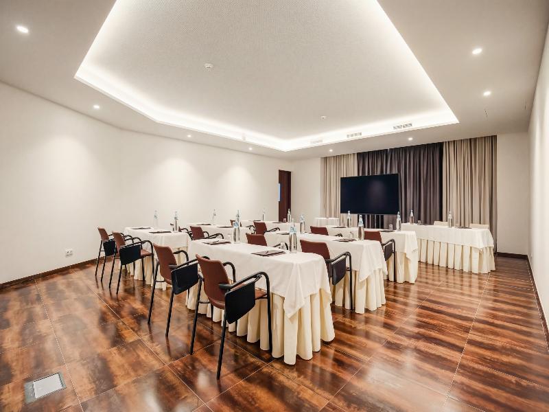 AP Lago Montargil Conference & Spa image