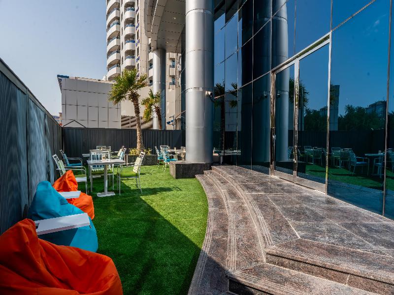 DoubleTree by Hilton Dubai Port Saeed image
