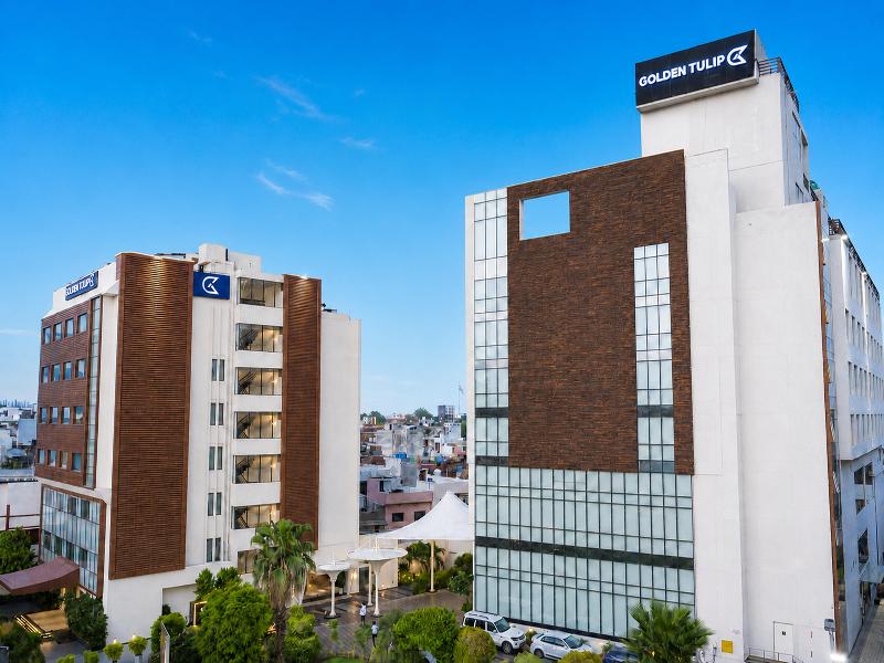 Golden Tulip Lucknow image