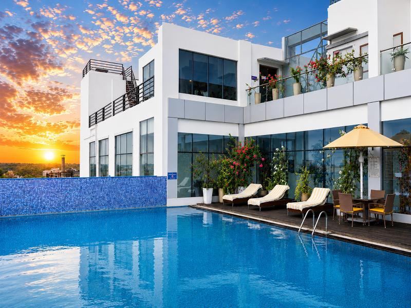 Golden Tulip Lucknow image