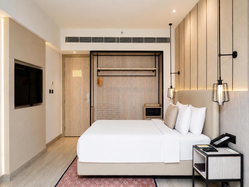 Golden Tulip Lucknow image