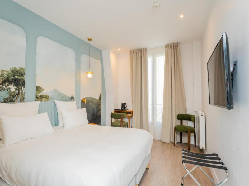 Bobo's Hotel image