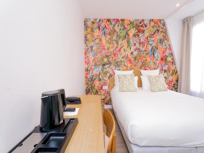 Bobo's Hotel image